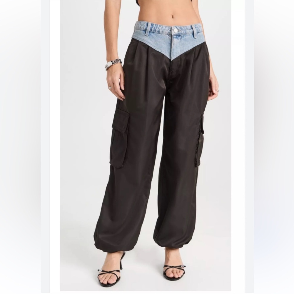 NWT Blank NYC Pleated Denim Waist Cargo Pants